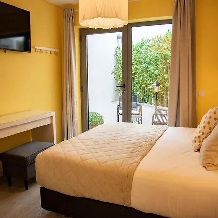 Hotel Kavia Do Largo