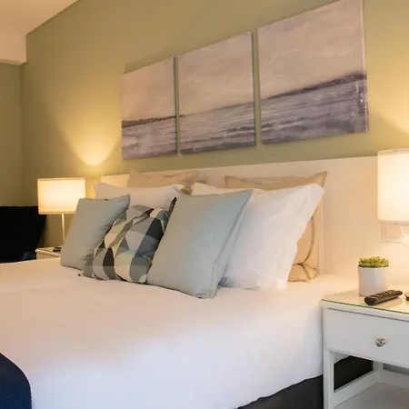 Hotel Kavia Do Largo Cascais