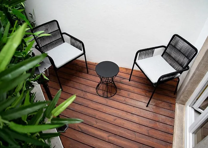 Hotel Kavia Do Largo Cascais