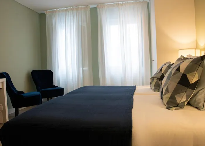 Hotel Kavia Do Largo 3*