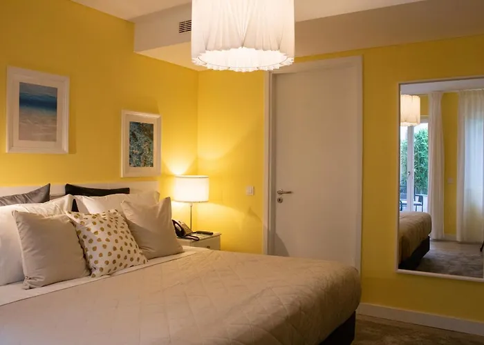 Kavia Do Largo Hotel