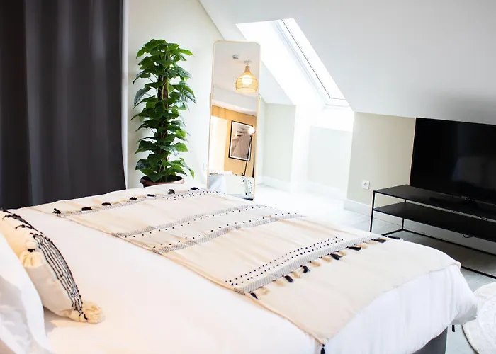 Hotel Kavia Do Largo Cascais