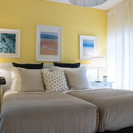 Kavia Do Largo Отель 3*