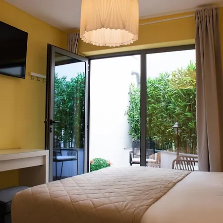 Kavia Do Largo Отель