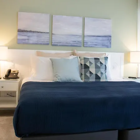 Отель Kavia Do Largo Кашкайш