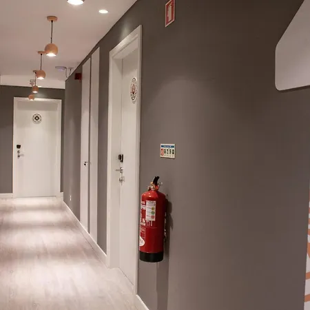 Отель Kavia Do Largo